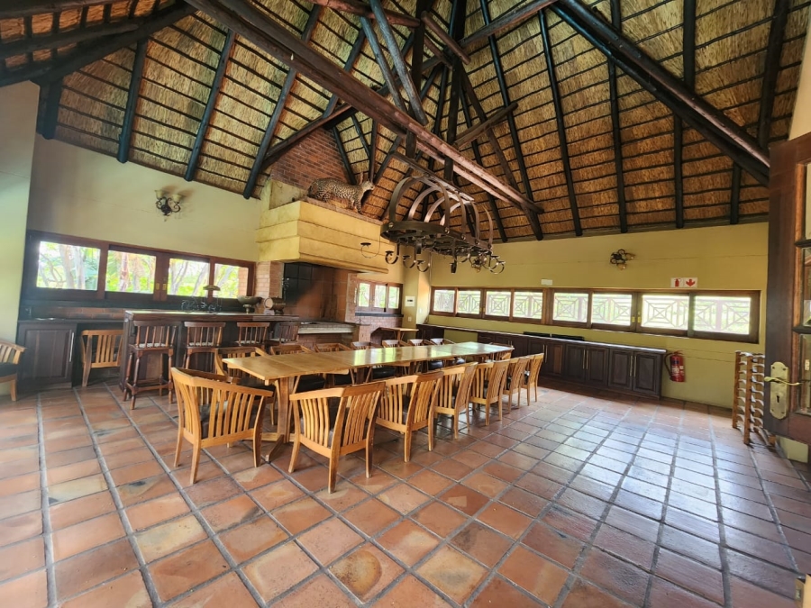 Commercial Property for Sale in Cashan North West